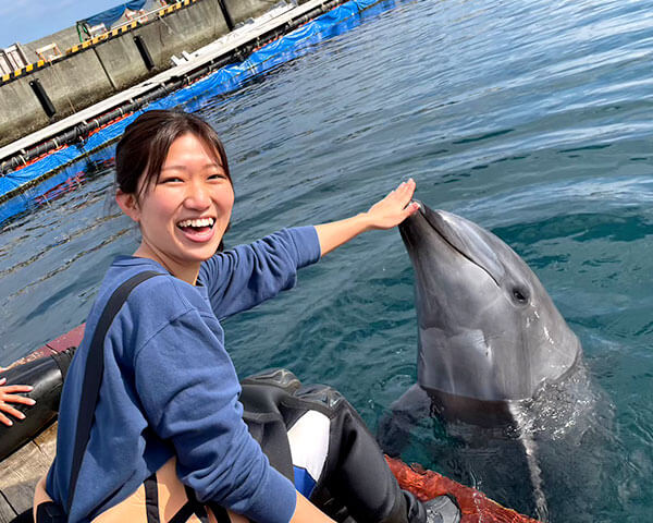 03.お友達作りのイベント・パーティーも盛りだくさん!